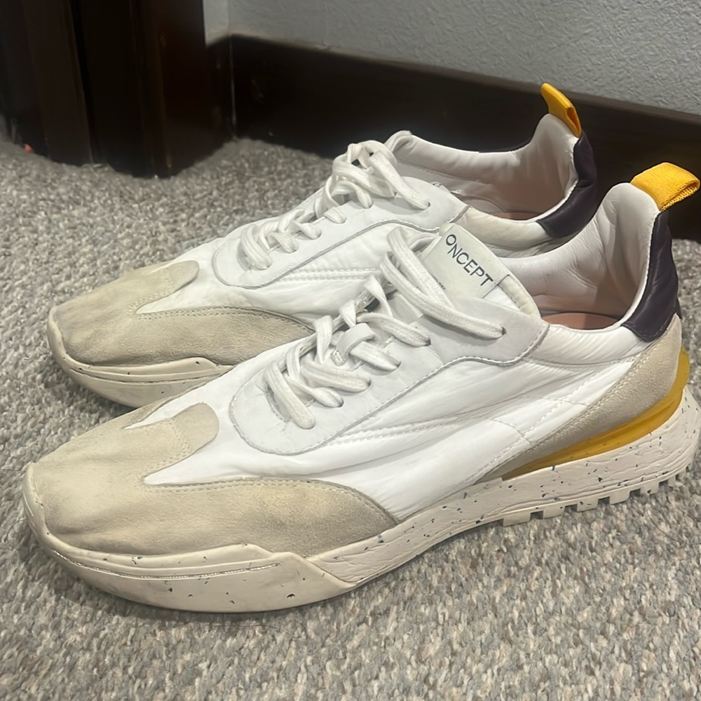 Oncept sneakers 8.5